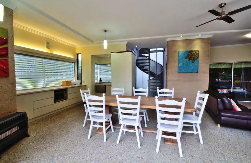 Crescent Head Spa Villa Ruang foto