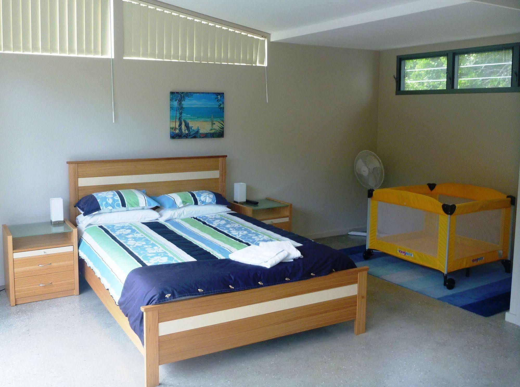 Crescent Head Spa Villa Bagian luar foto
